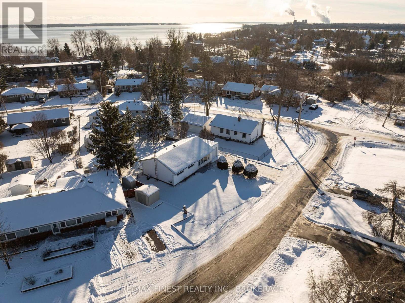 241 Lakeview Road, Loyalist, Ontario  K0H 1G0 - Photo 32 - X12615150