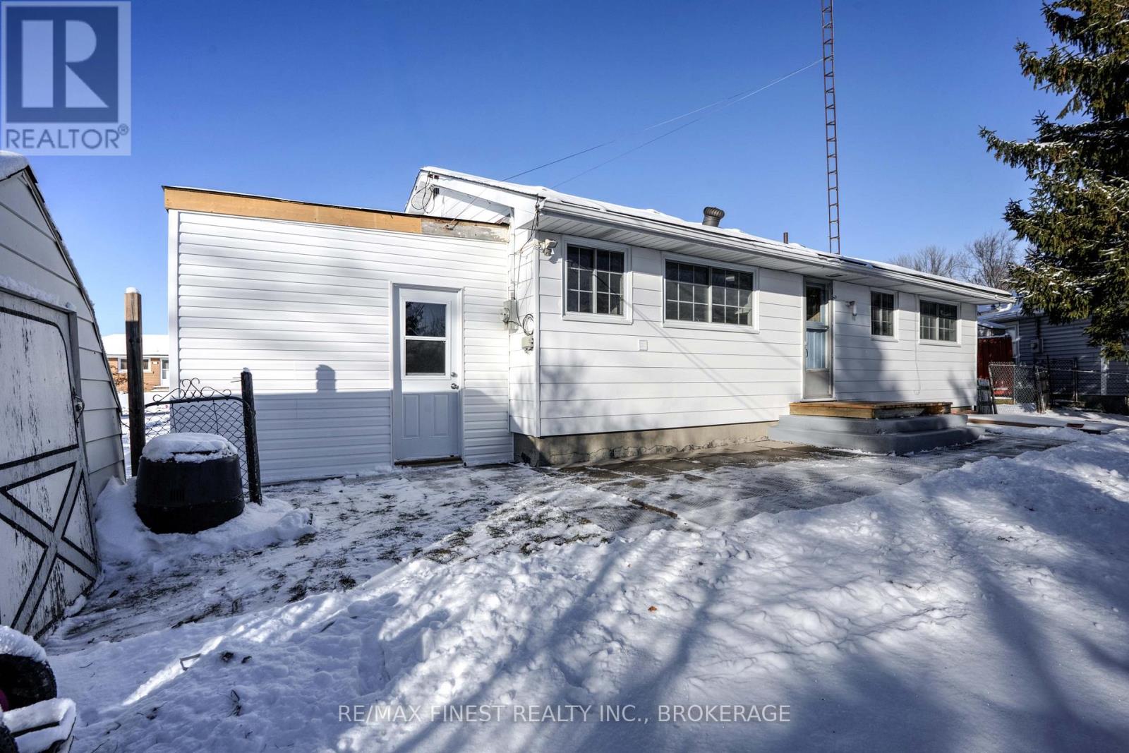 241 Lakeview Road, Loyalist, Ontario  K0H 1G0 - Photo 37 - X12615150