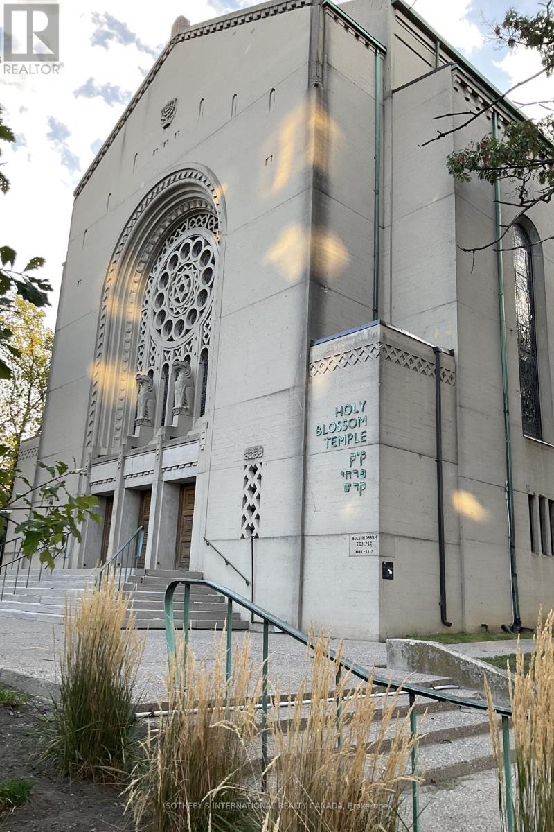 153 Glen Cedar Road, Toronto, Ontario  M6C 3G6 - Photo 12 - C12412584