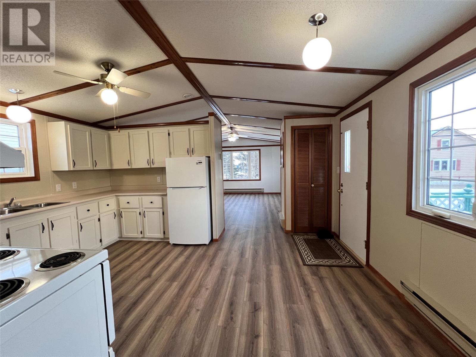 71 Water Street, Bay Roberts, Newfoundland & Labrador  A0A 1G0 - Photo 5 - 1293212