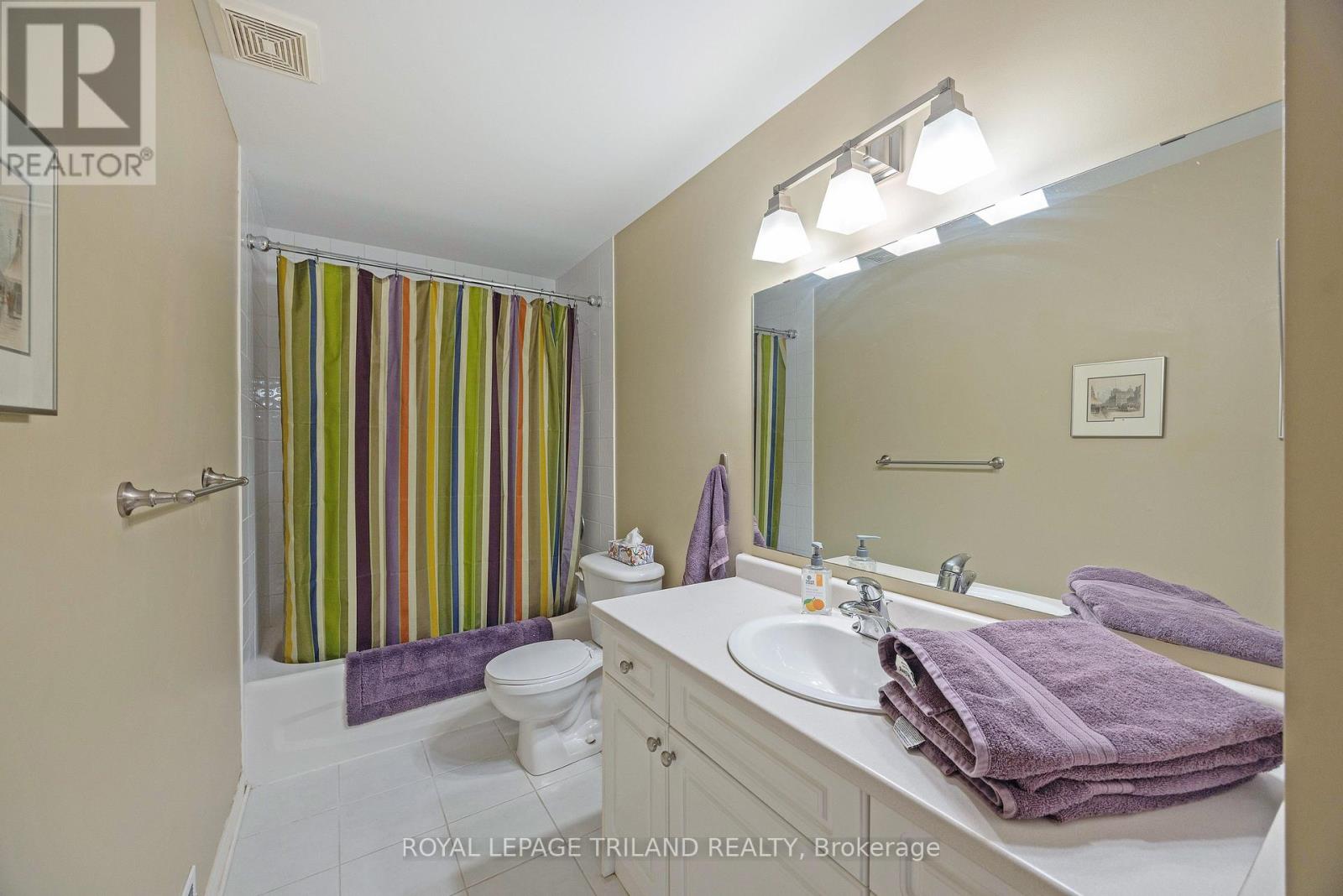 7 - 1617 Shore Road, London South, Ontario N6K 5C3 - Photo 31 - X12615120