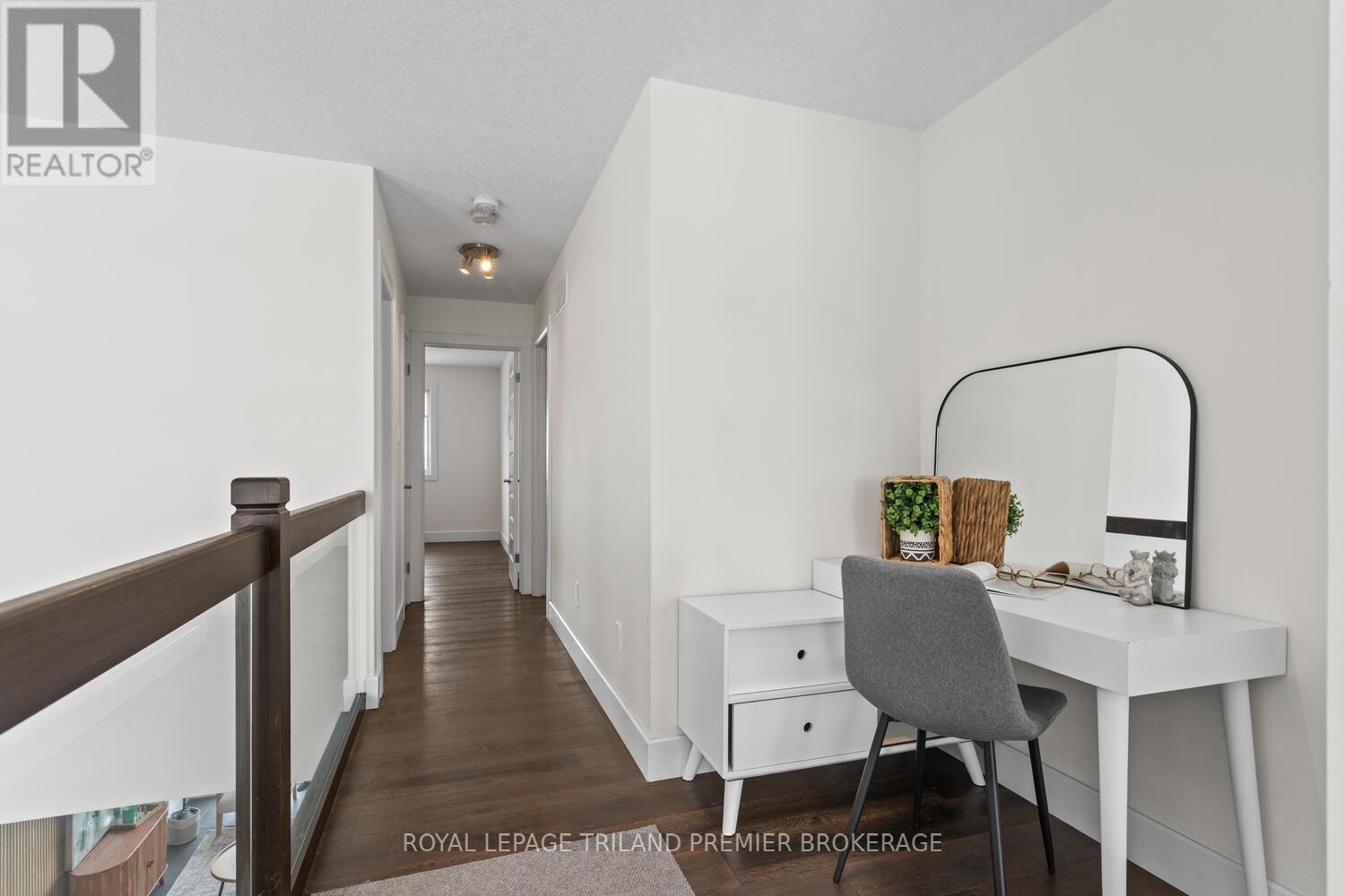 2054 Wateroak Drive, London North, Ontario  N6G 5B4 - Photo 20 - X12615124