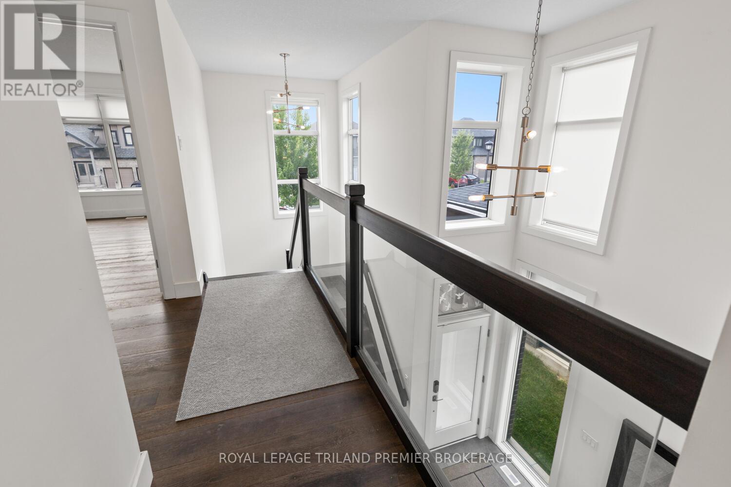 2054 Wateroak Drive, London North, Ontario  N6G 5B4 - Photo 21 - X12615124