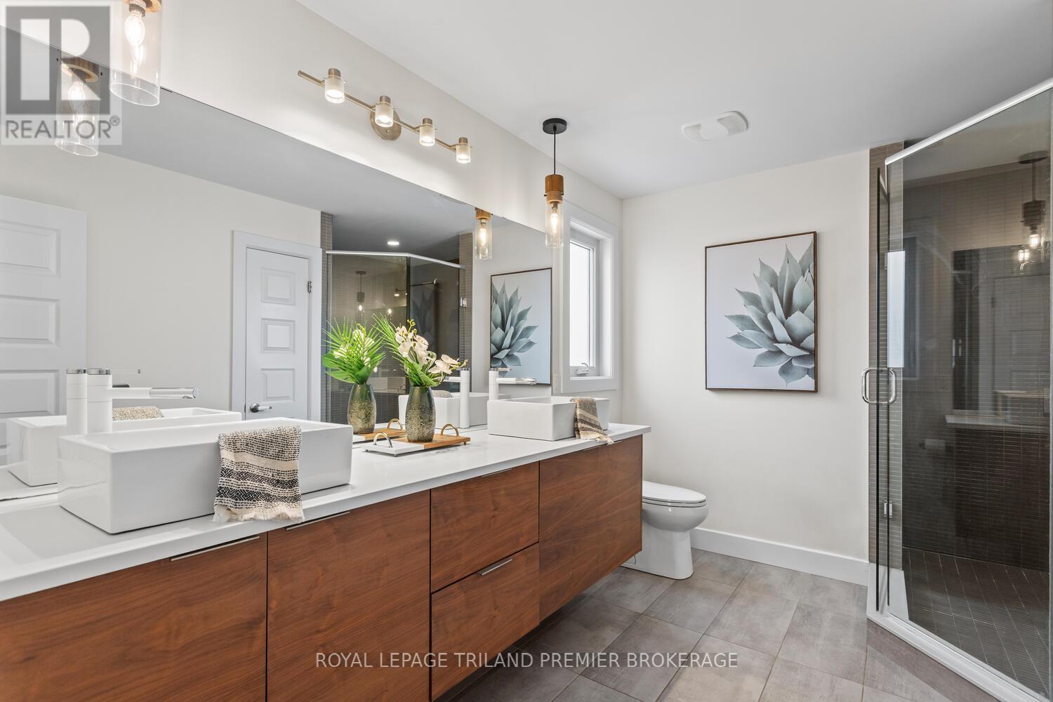 2054 Wateroak Drive, London North, Ontario  N6G 5B4 - Photo 26 - X12615124