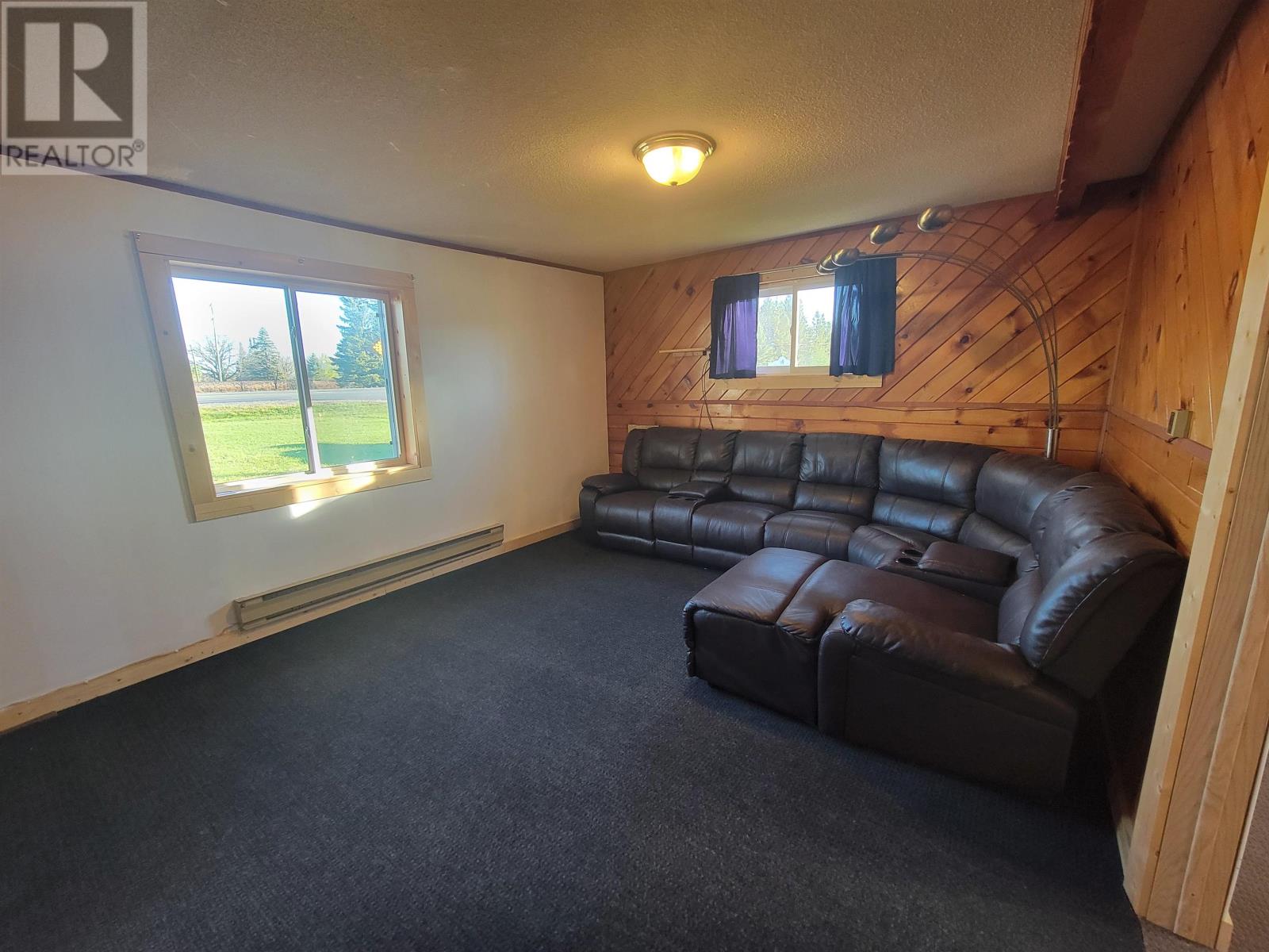 77 Church St, Pinewood, Ontario  P0W 1K0 - Photo 4 - TB253352