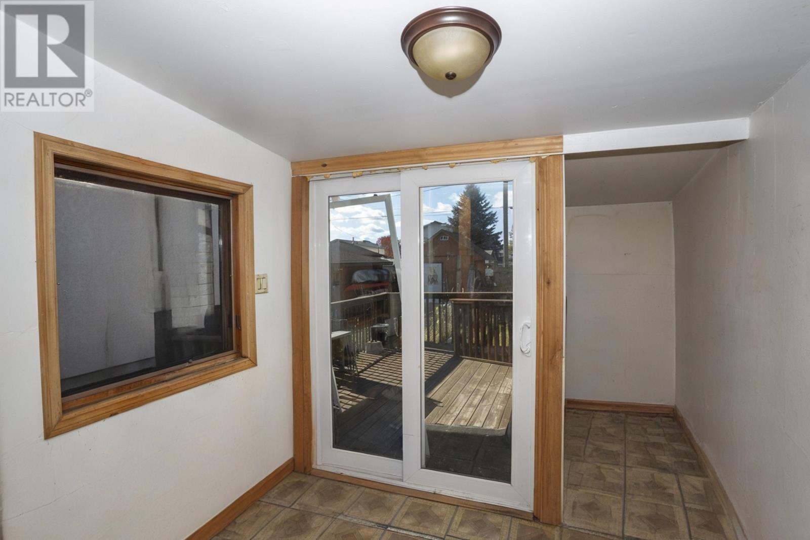 535 Mcbain St, Thunder Bay, Ontario  P7C 2Y1 - Photo 9 - TB253477