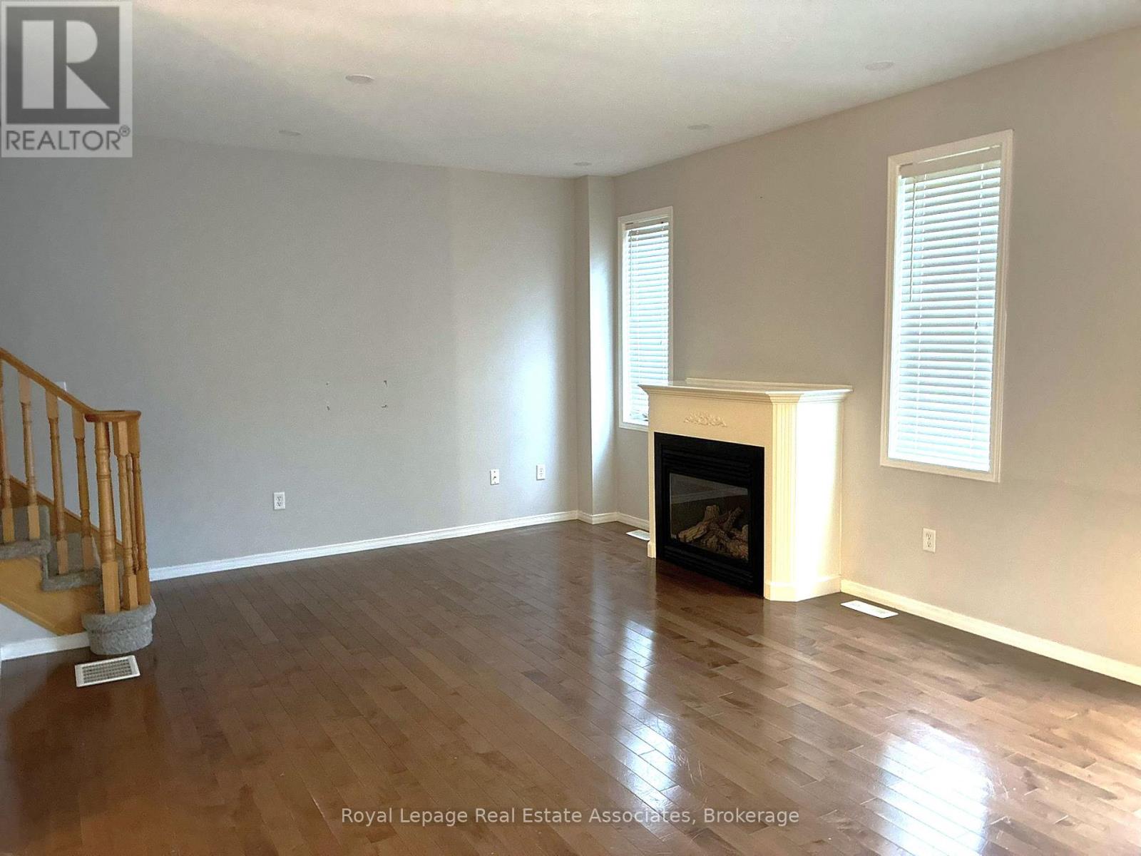 21 Ridgegate Place, Hamilton, Ontario  L8E 6C7 - Photo 13 - X12614936