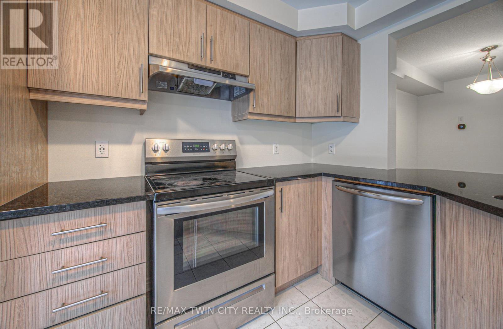 32 - 19 Ridge Road, Cambridge, Ontario  N3E 0C7 - Photo 18 - X12614958