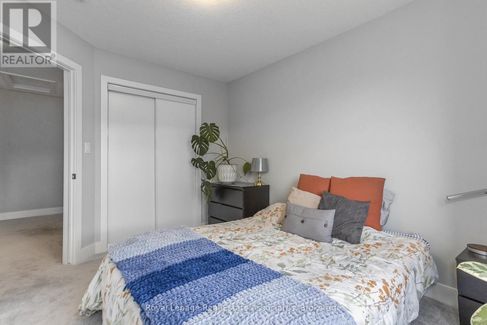 16 - 177 Edgevalley Road, London East, Ontario N5V 0C5 - Photo 32 - X12614960