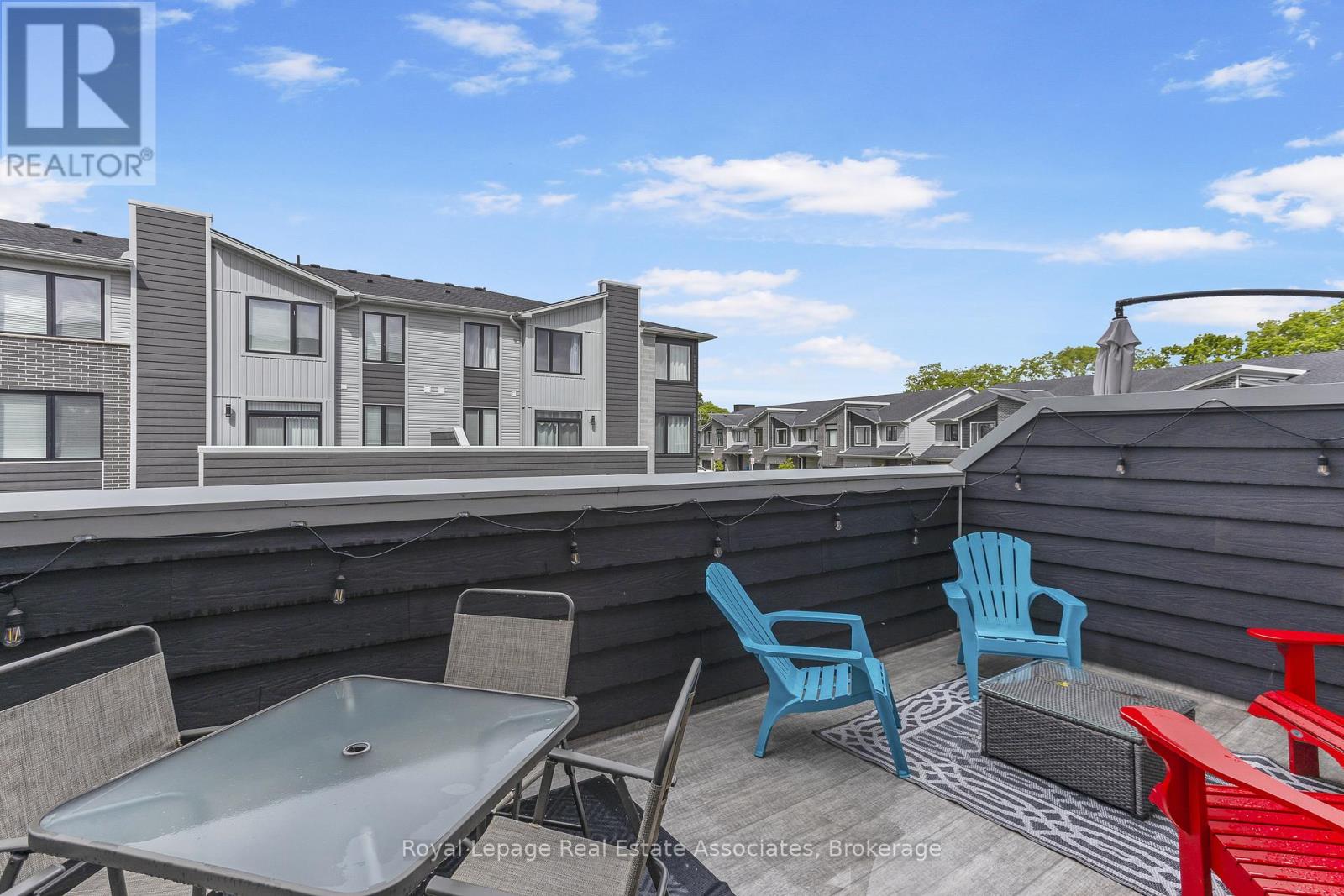 16 - 177 Edgevalley Road, London East, Ontario N5V 0C5 - Photo 37 - X12614960