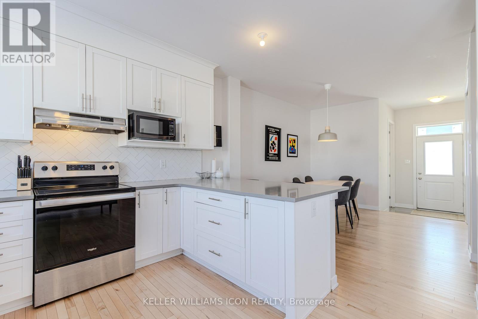 1899 Haiku Street, Ottawa, Ontario K2J 6W8 - Photo 11 - X12615114