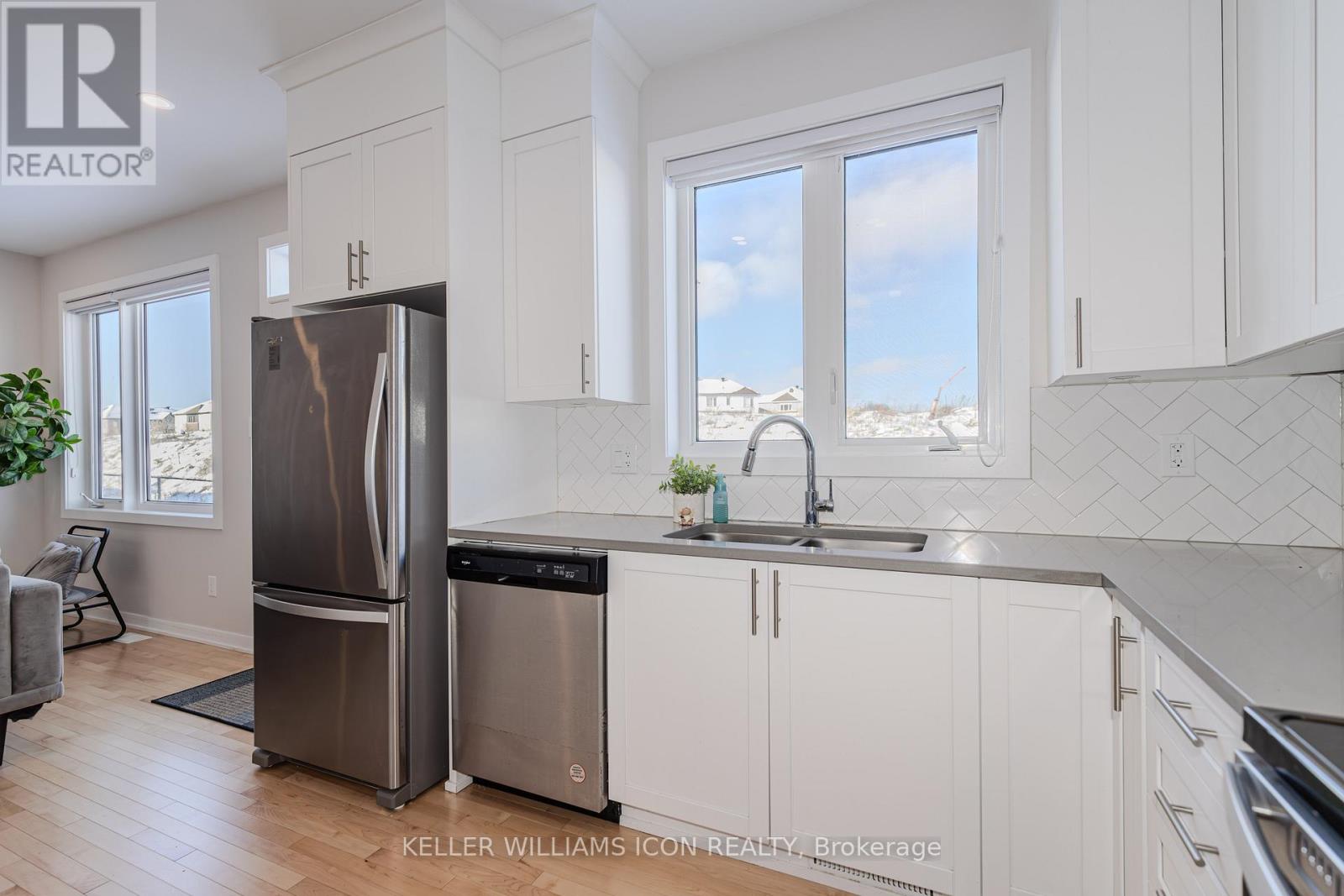 1899 Haiku Street, Ottawa, Ontario K2J 6W8 - Photo 13 - X12615114