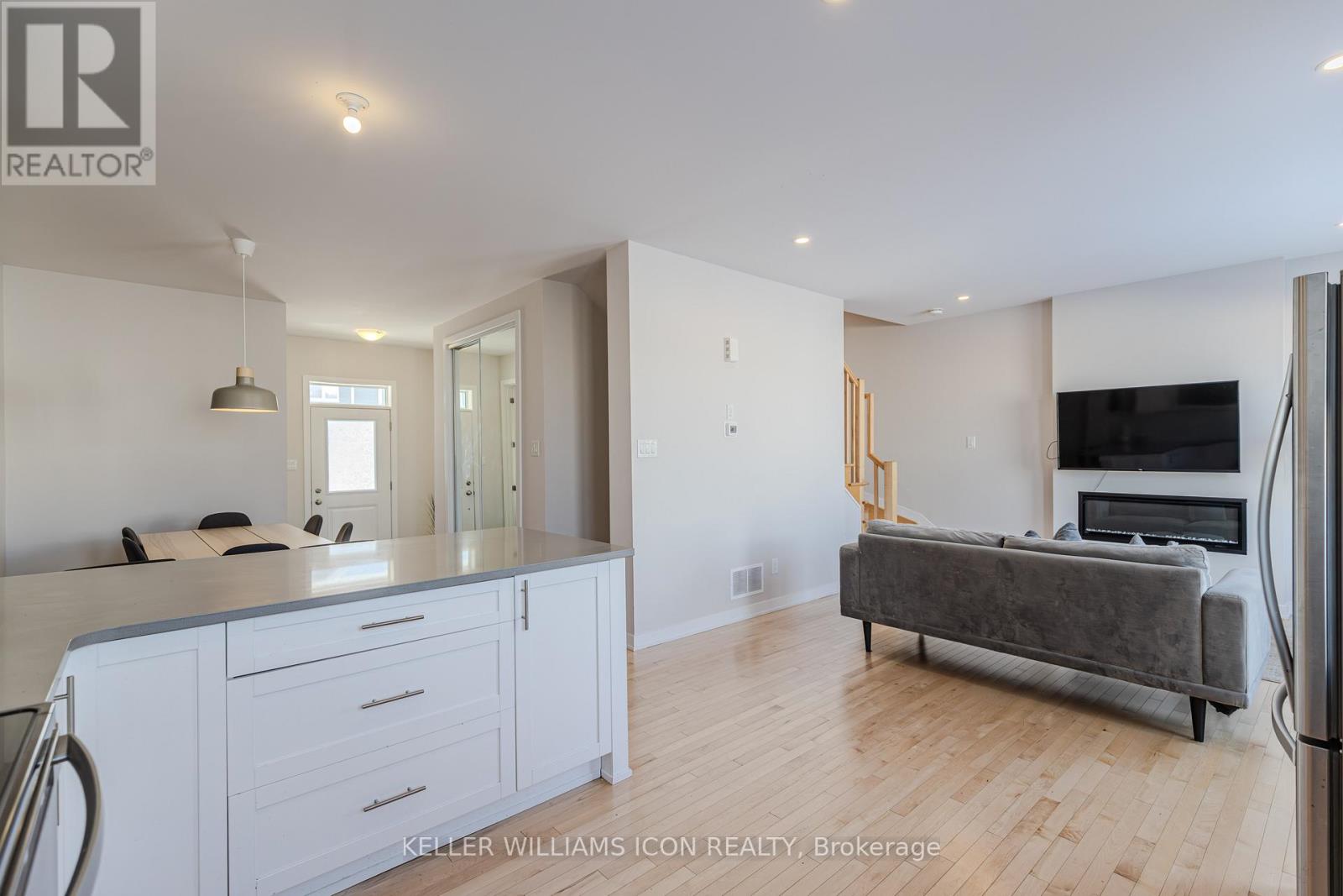 1899 Haiku Street, Ottawa, Ontario K2J 6W8 - Photo 14 - X12615114