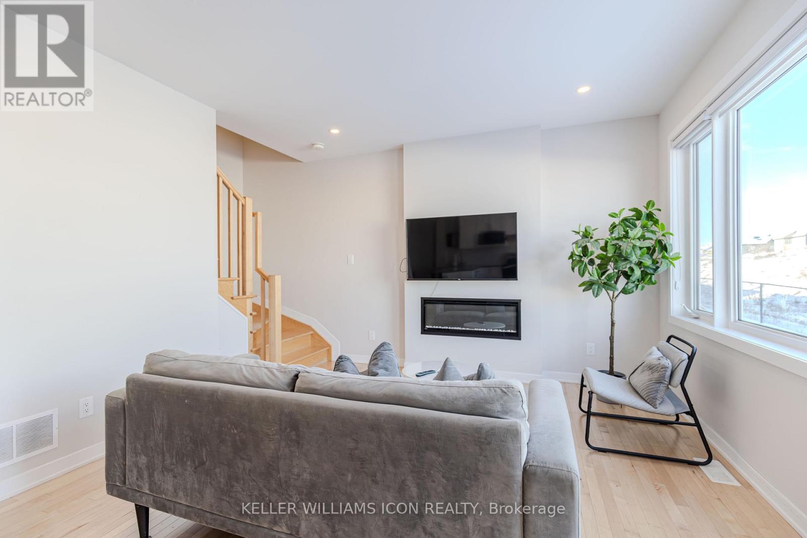 1899 Haiku Street, Ottawa, Ontario K2J 6W8 - Photo 15 - X12615114