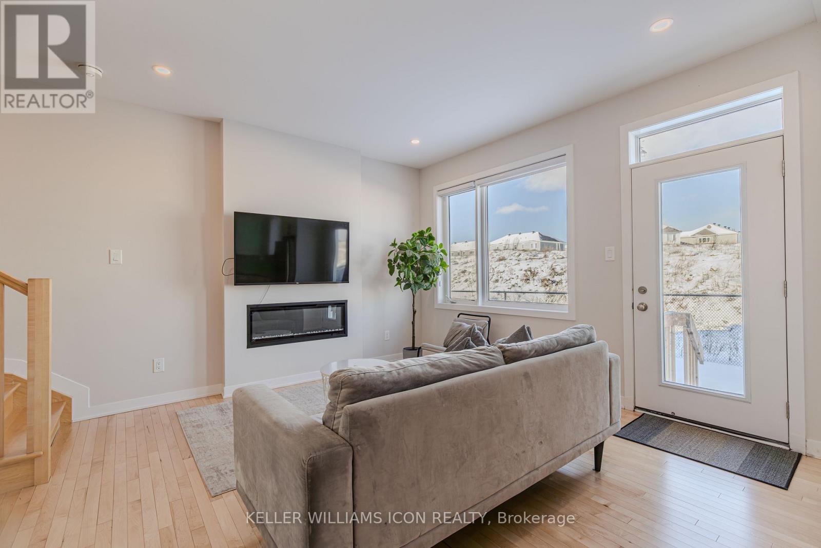 1899 Haiku Street, Ottawa, Ontario K2J 6W8 - Photo 16 - X12615114