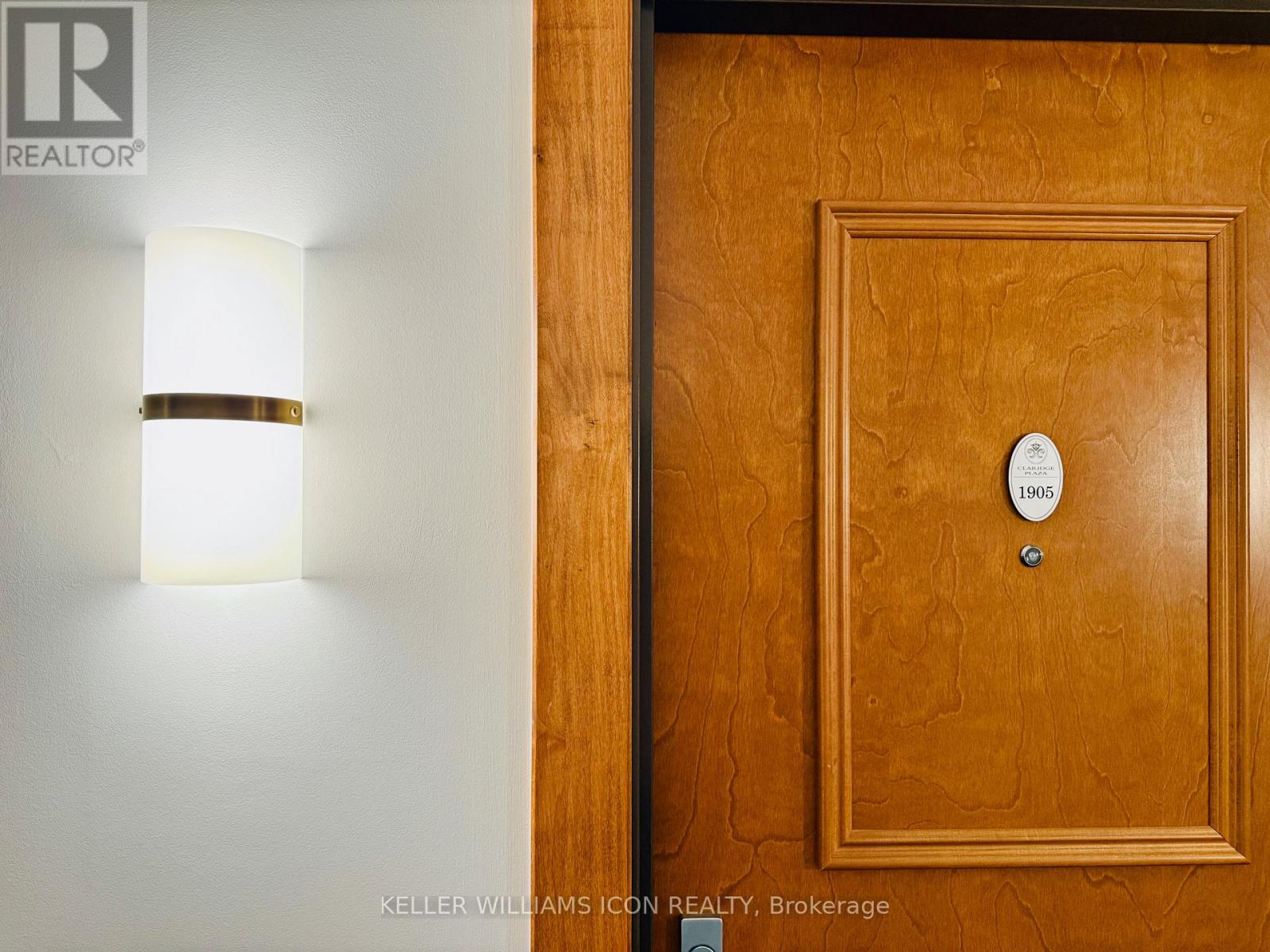 1905 - 242 Rideau Street, Ottawa, Ontario  K1N 0B7 - Photo 10 - X12615140