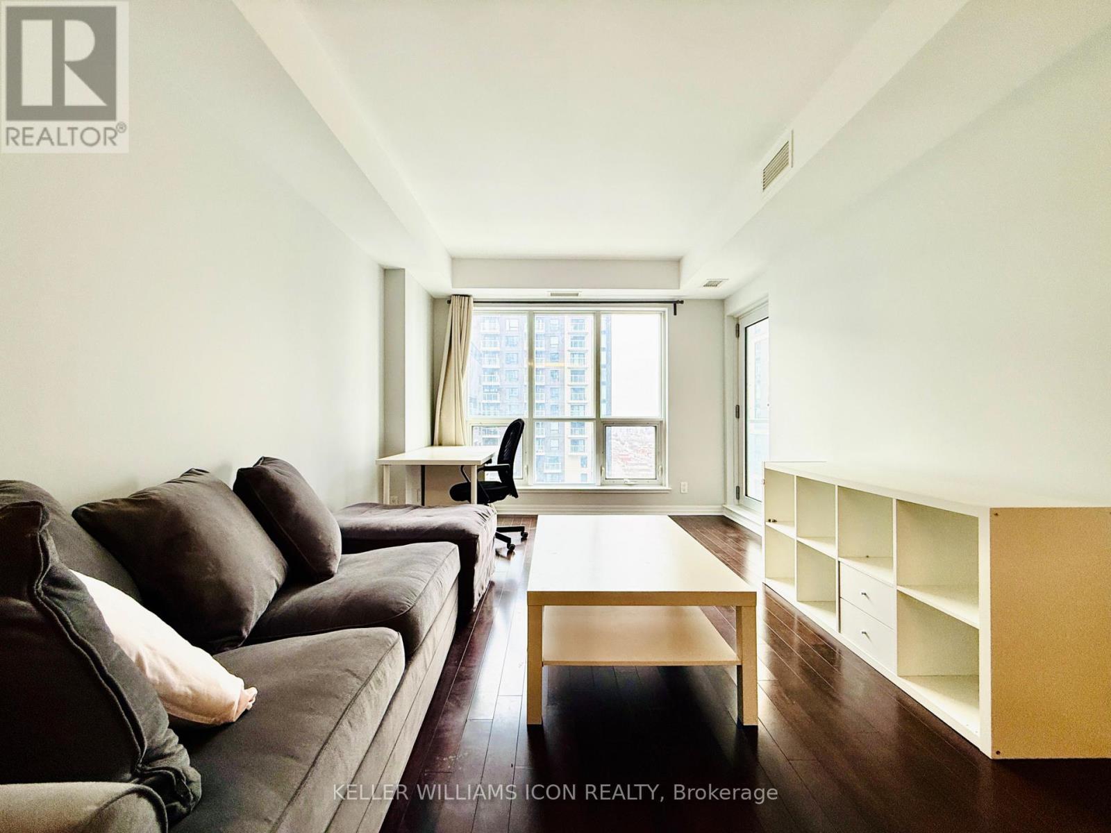 1905 - 242 Rideau Street, Ottawa, Ontario  K1N 0B7 - Photo 18 - X12615140