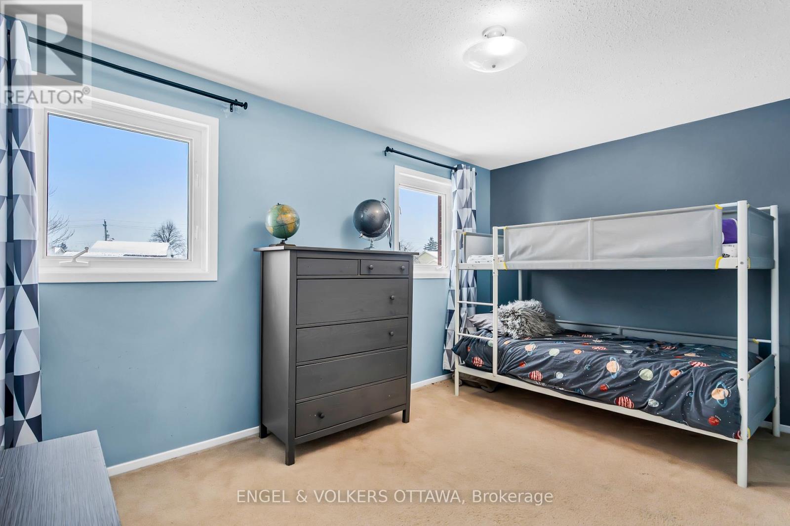 29 Valley Ridge Street, Ottawa, Ontario  K2E 7W3 - Photo 35 - X12615212