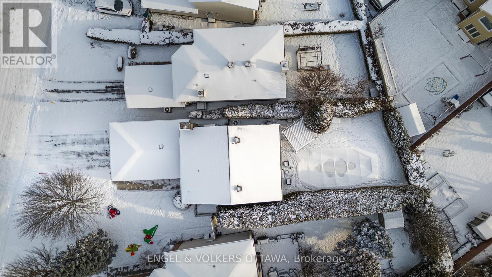 29 Valley Ridge Street, Ottawa, Ontario  K2E 7W3 - Photo 48 - X12615212