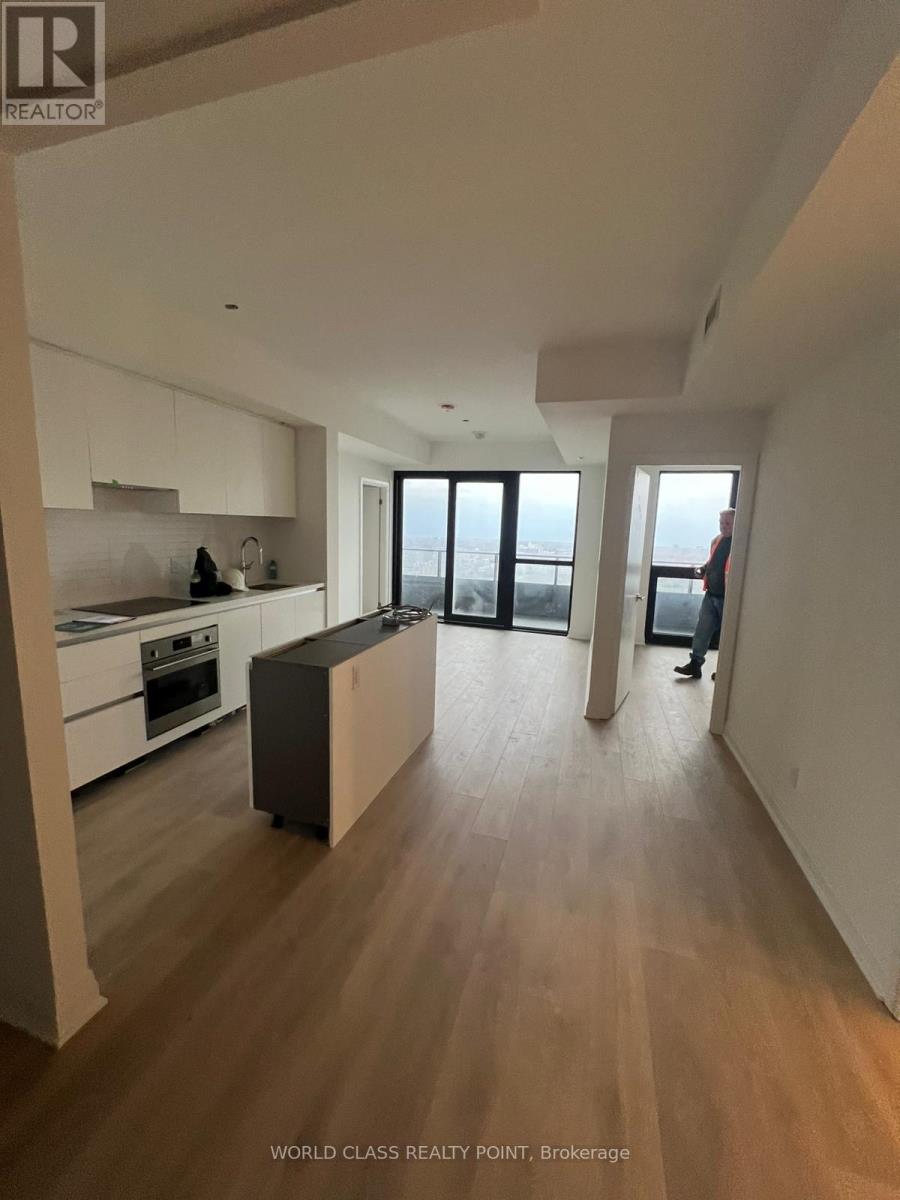 4003 - 4015 The Exchange Street, Mississauga (City Centre), Ontario  L5B 0N9 - Photo 2 - W12613896