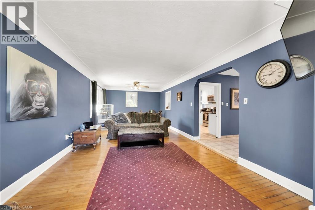 226 Carluke Road E, Ancaster, Ontario  L9G 3L1 - Photo 11 - 40793049