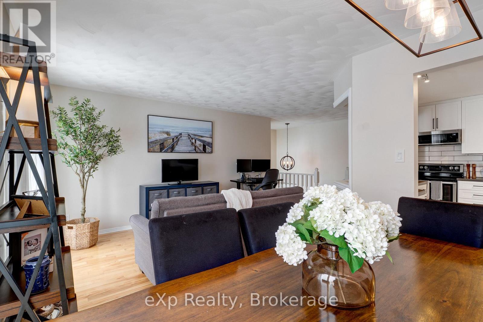 14 Timber Ridge Court, Greater Sudbury, Ontario P3E 6K1 - Photo 10 - X12614992