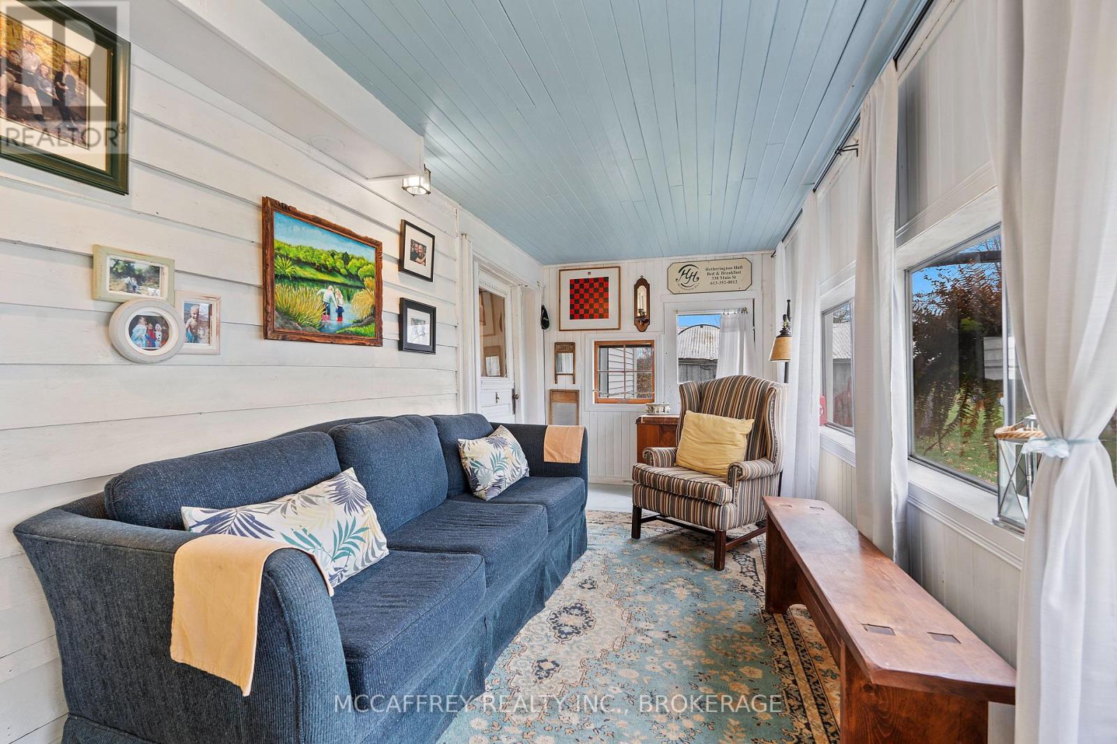 1549 Doyle Road, Loyalist, Ontario  K0H 1G0 - Photo 19 - X12478660