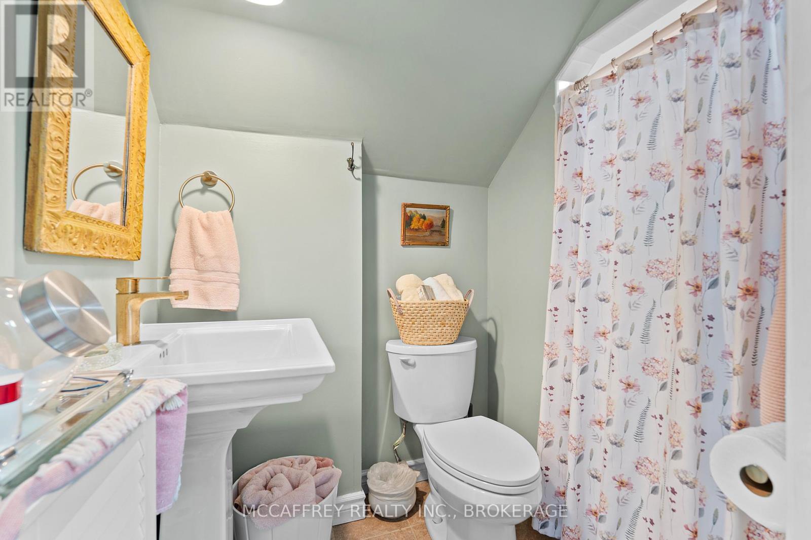 1549 Doyle Road, Loyalist, Ontario  K0H 1G0 - Photo 24 - X12478660