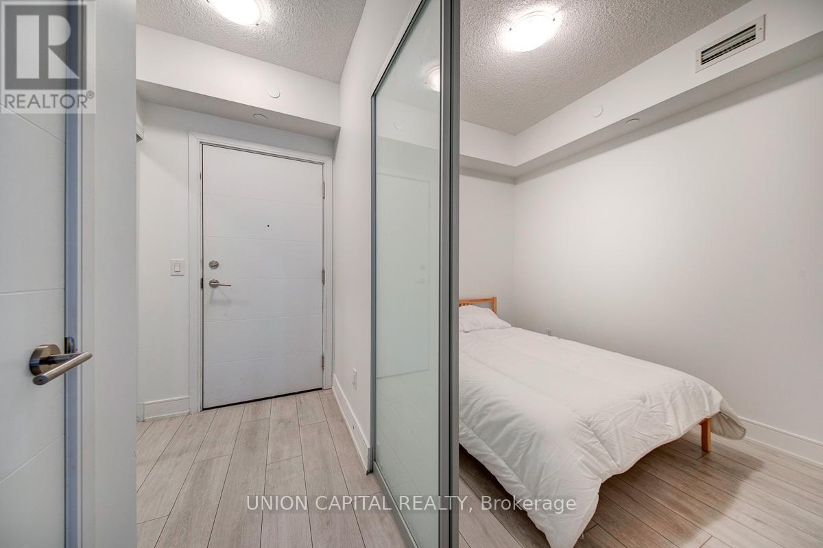 932 - 525 Adelaide Street W, Toronto, Ontario  M5V 1T6 - Photo 16 - C12615002