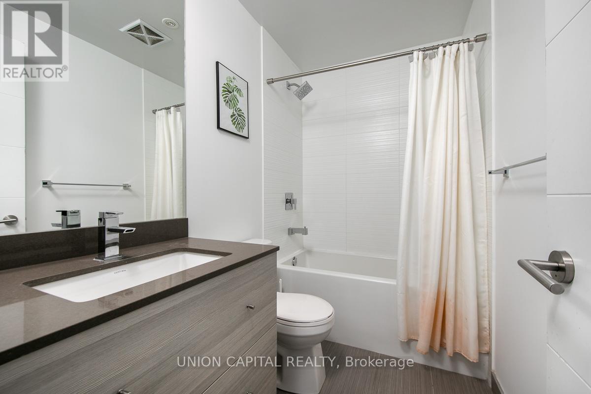 932 - 525 Adelaide Street W, Toronto, Ontario  M5V 1T6 - Photo 20 - C12615002