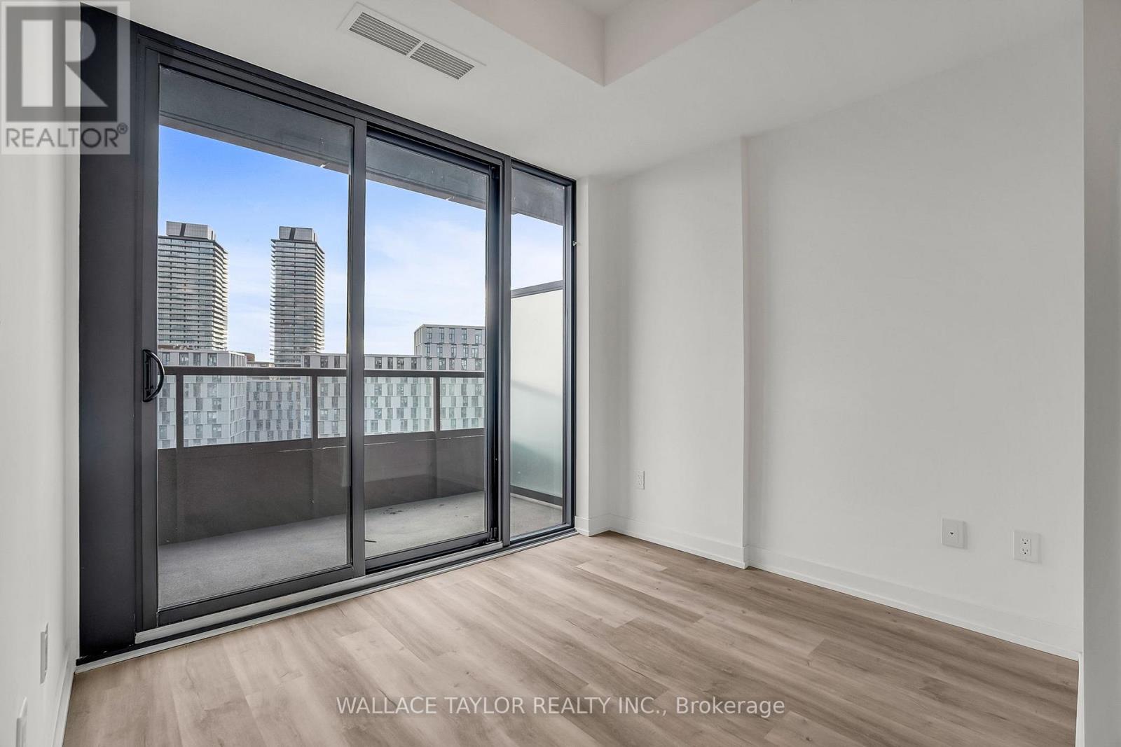 1013 - 28 Eastern Avenue, Toronto, Ontario  M5A 1H5 - Photo 10 - C12615152