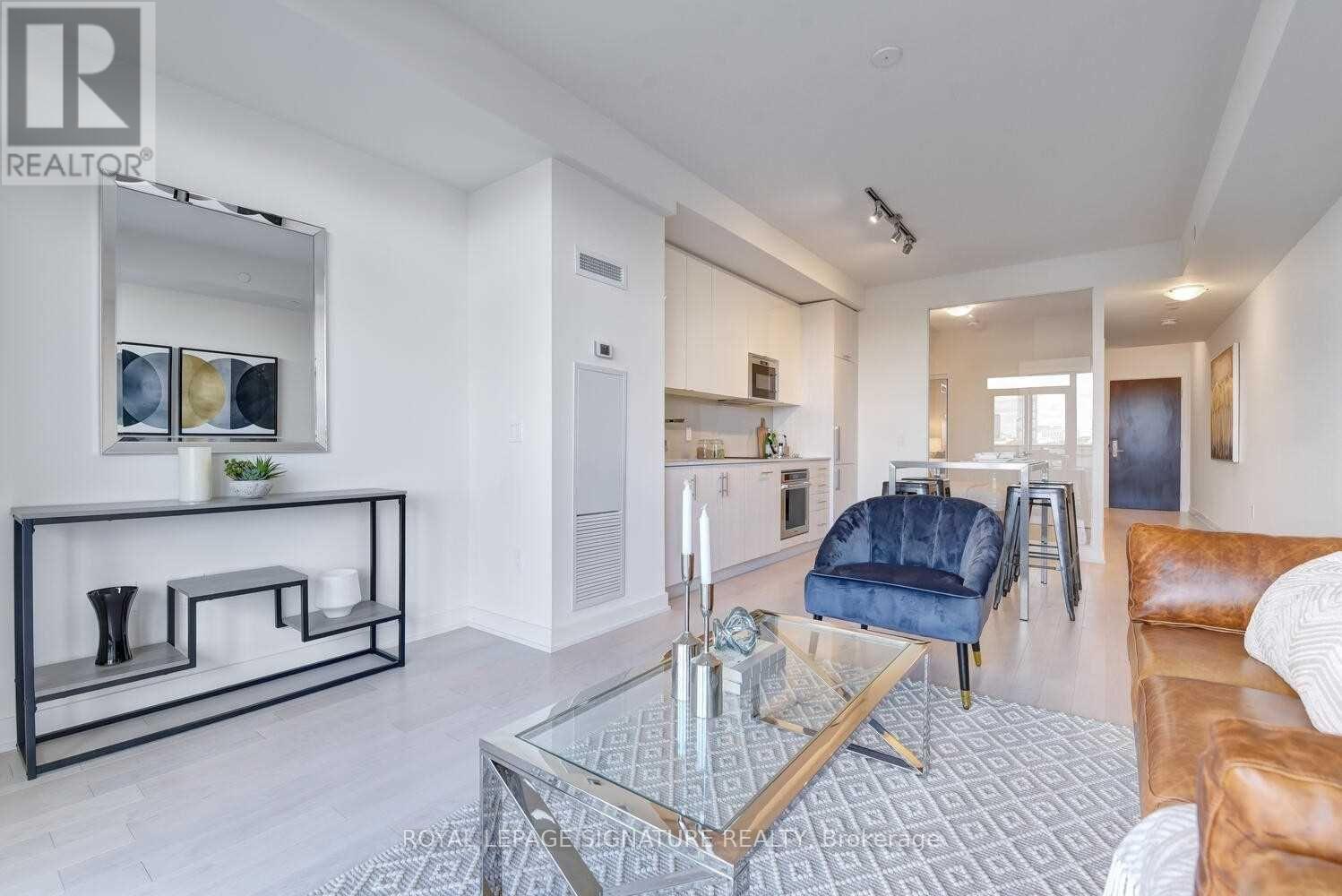 907 - 330 Richmond Street W, Toronto, Ontario  M5V 1X2 - Photo 3 - C12615224