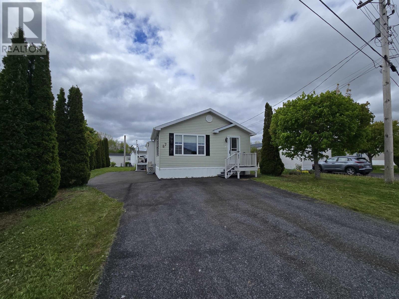 87 Haven Drive, Bridgewater, Nova Scotia