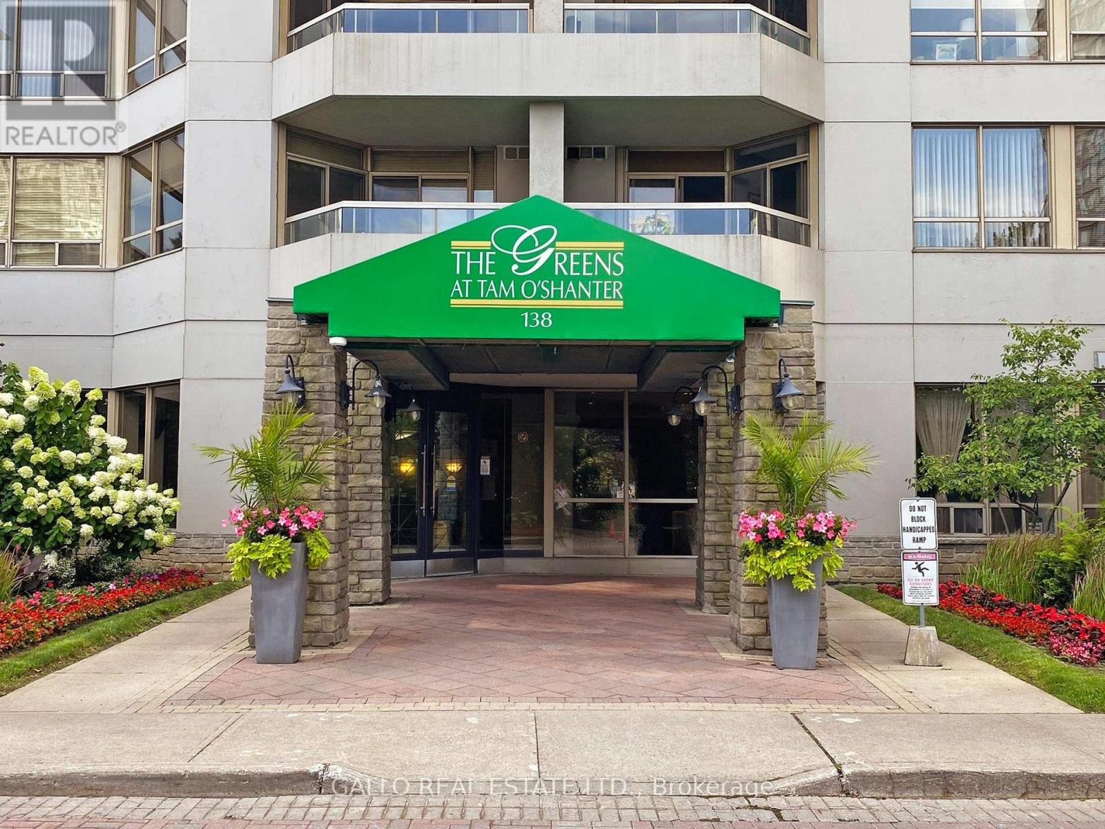 627 - 138 BONIS AVENUE, Toronto, Ontario