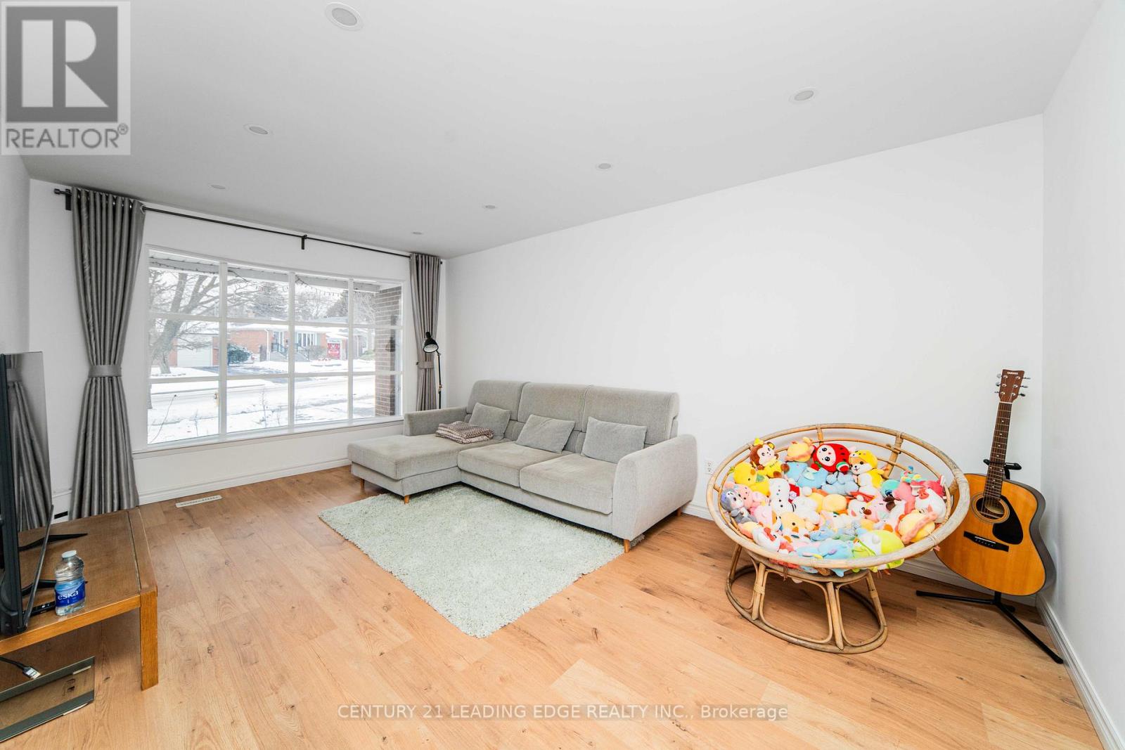 27 Hookwood Drive, Toronto, Ontario M1S 2N9 - Photo 7 - E12615016