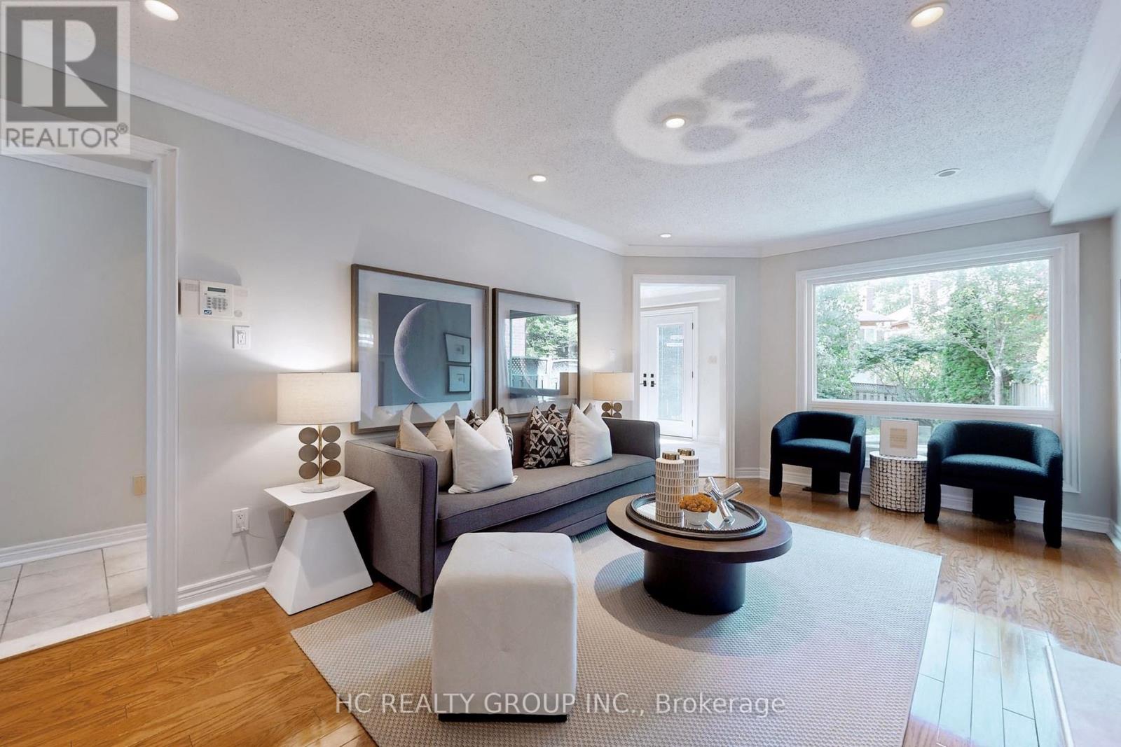 883 Darwin Drive, Pickering, Ontario  L1X 2P8 - Photo 8 - E12615080