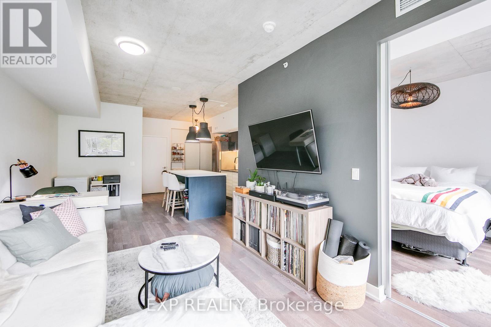 225 - 1190 Dundas Street E, Toronto, Ontario  M4M 0C5 - Photo 4 - E12615128