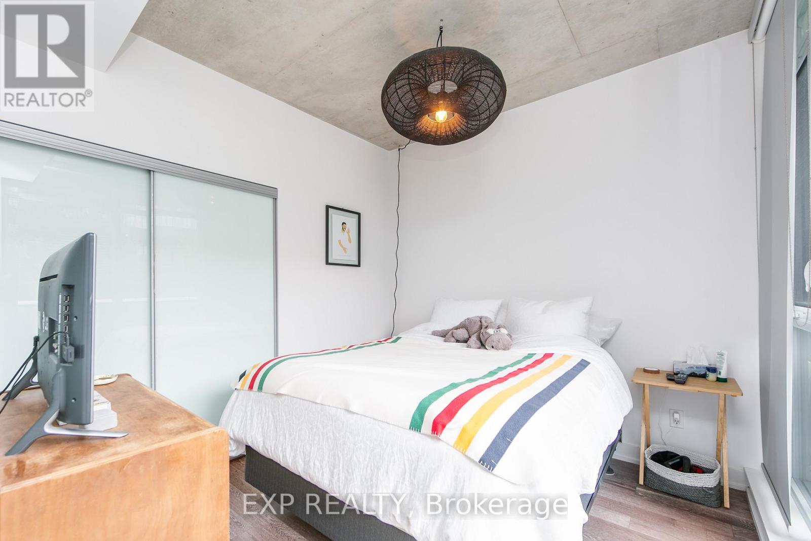 225 - 1190 Dundas Street E, Toronto, Ontario  M4M 0C5 - Photo 5 - E12615128