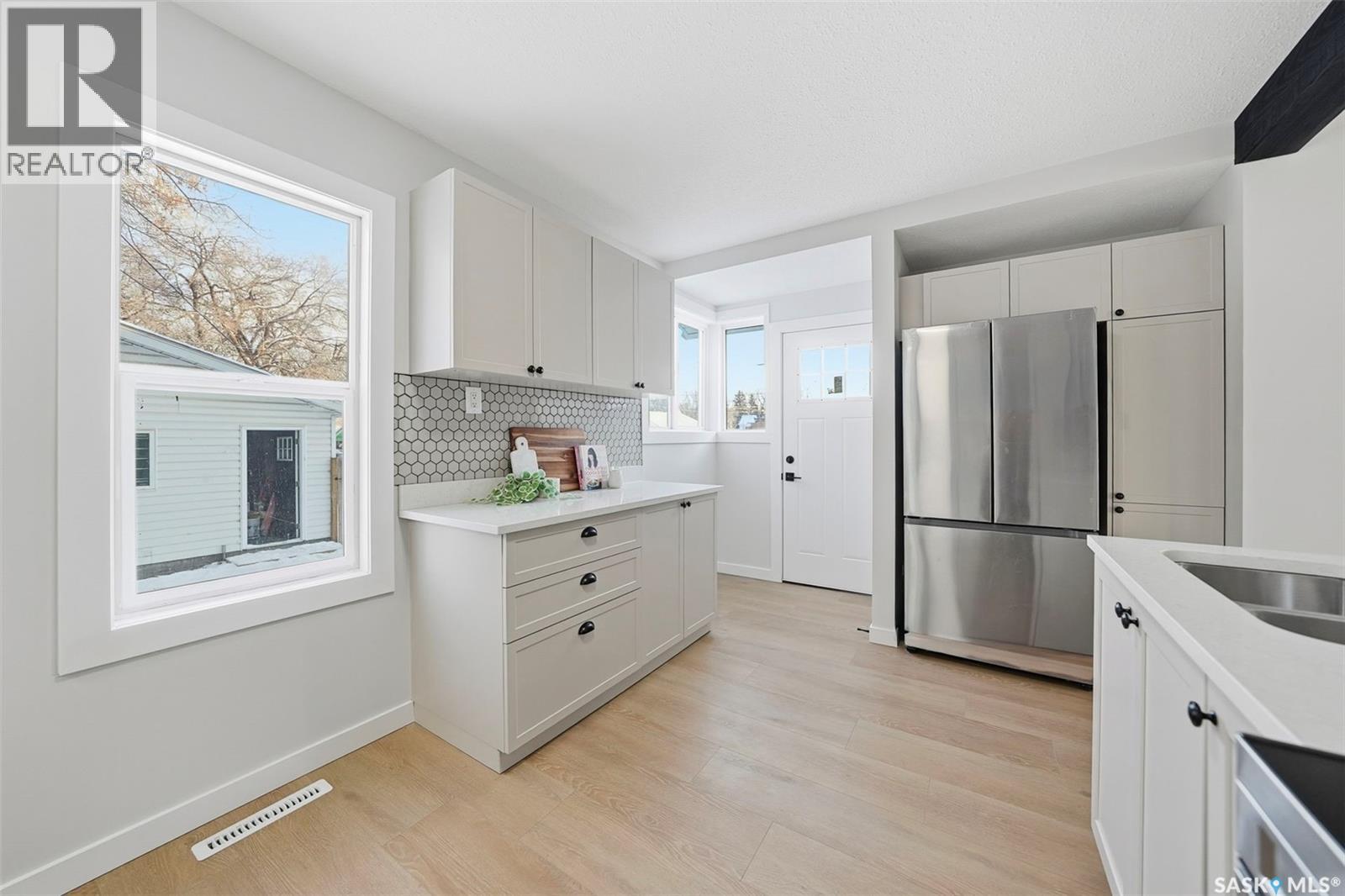 518 I Avenue S, Saskatoon, Saskatchewan  S7M 1Y5 - Photo 15 - SK025390