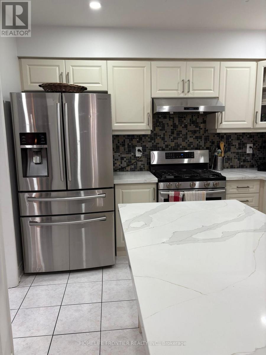 106 Casabel Drive W, Vaughan, Ontario  L6A 3L8 - Photo 15 - N12597238