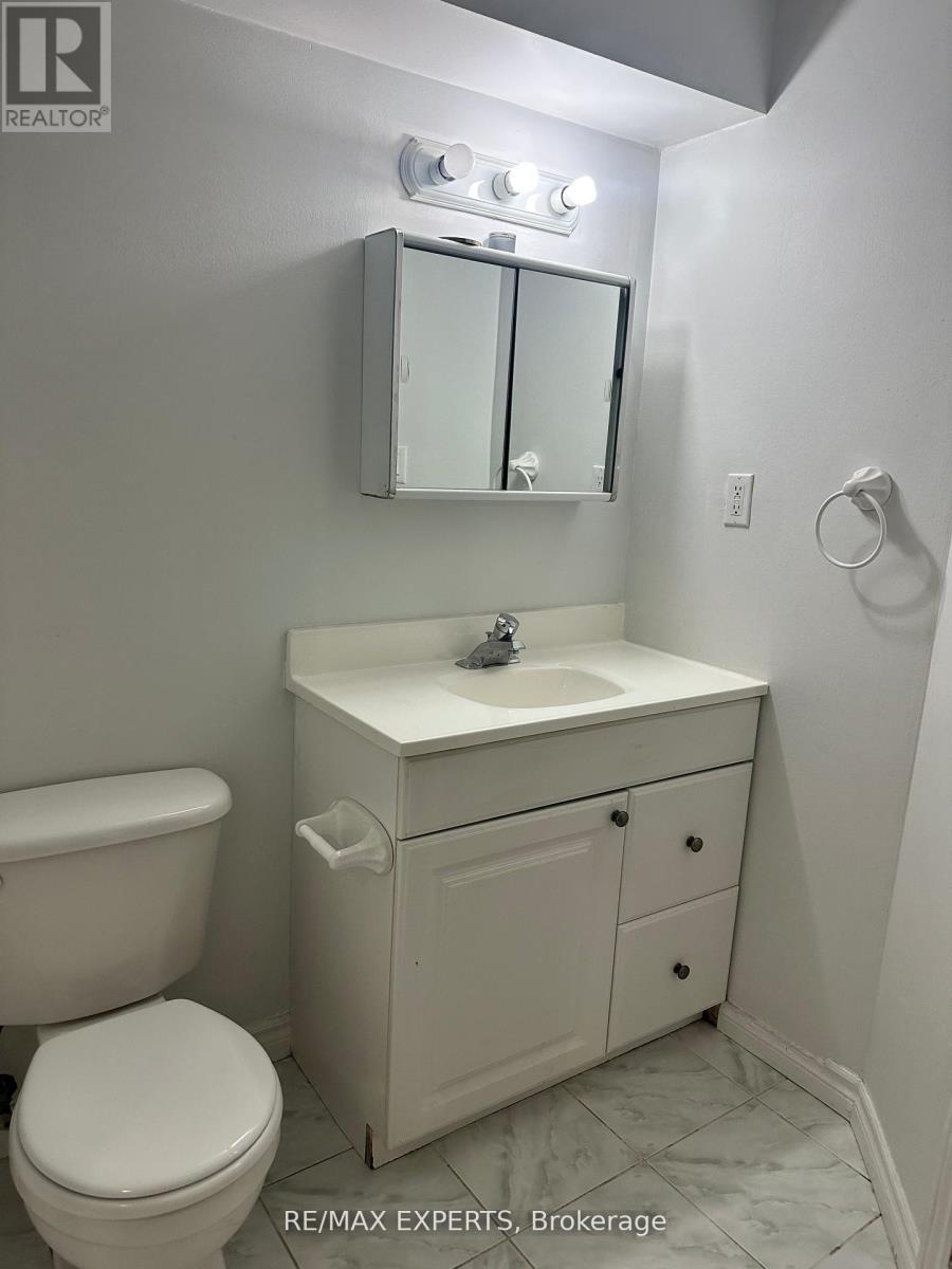 Bsmt - 133 Adventure Crescent, Vaughan (Vellore Village), Ontario  L6A 3J1 - Photo 12 - N12615022