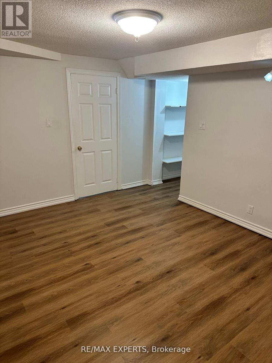 Bsmt - 133 Adventure Crescent, Vaughan (Vellore Village), Ontario  L6A 3J1 - Photo 2 - N12615022