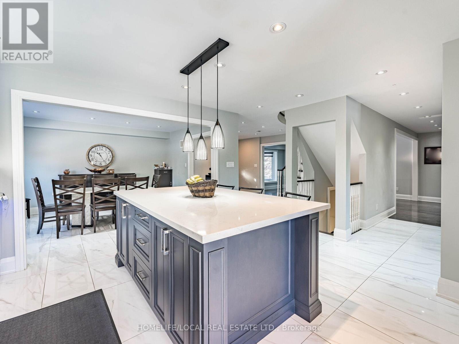 1958 Innisfil Heights Crescent, Innisfil, Ontario  L9S 4A9 - Photo 12 - N12615074