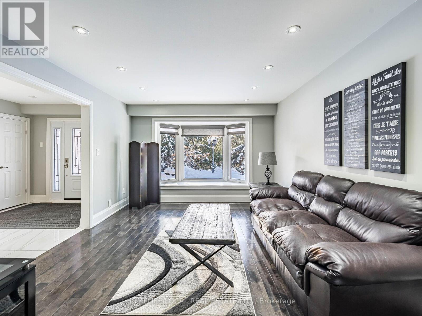 1958 Innisfil Heights Crescent, Innisfil, Ontario  L9S 4A9 - Photo 20 - N12615074