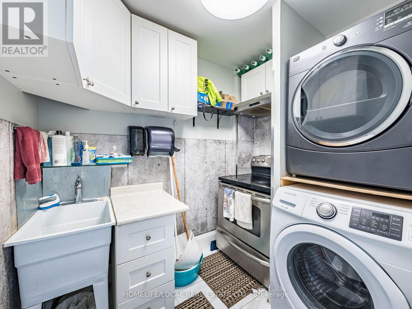 1958 Innisfil Heights Crescent, Innisfil, Ontario  L9S 4A9 - Photo 24 - N12615074