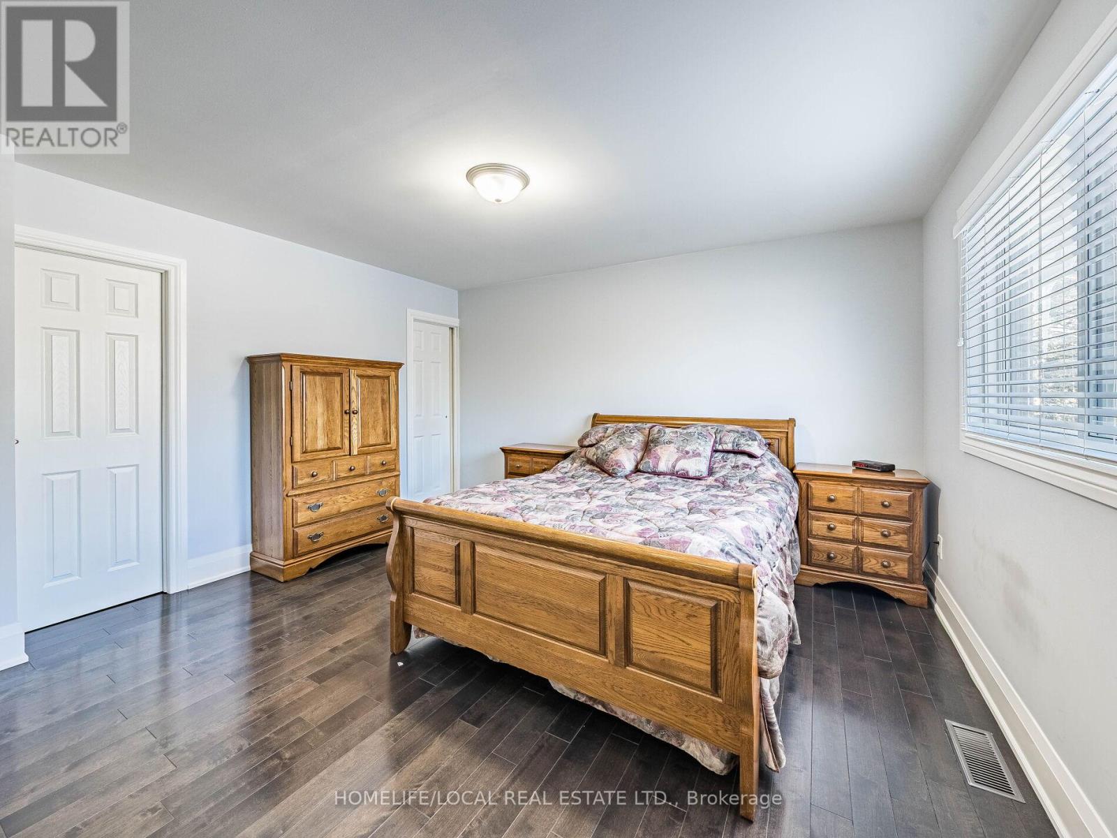 1958 Innisfil Heights Crescent, Innisfil, Ontario  L9S 4A9 - Photo 27 - N12615074