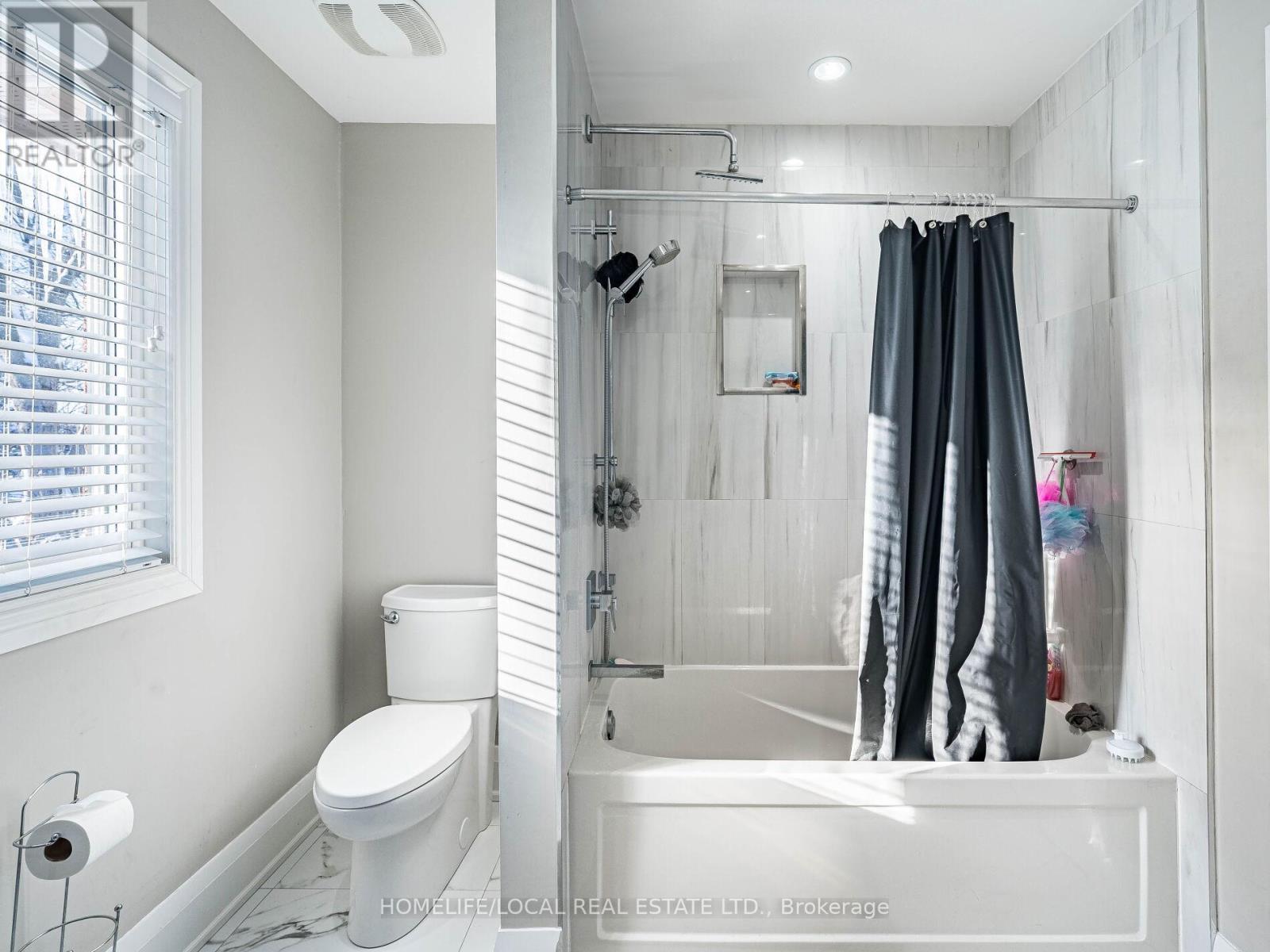 1958 Innisfil Heights Crescent, Innisfil, Ontario  L9S 4A9 - Photo 41 - N12615074