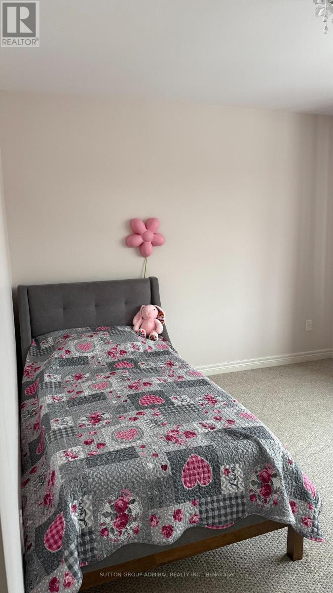 80 Inverness Way, Bradford West Gwillimbury, Ontario  L3Z 2A4 - Photo 17 - N12615098