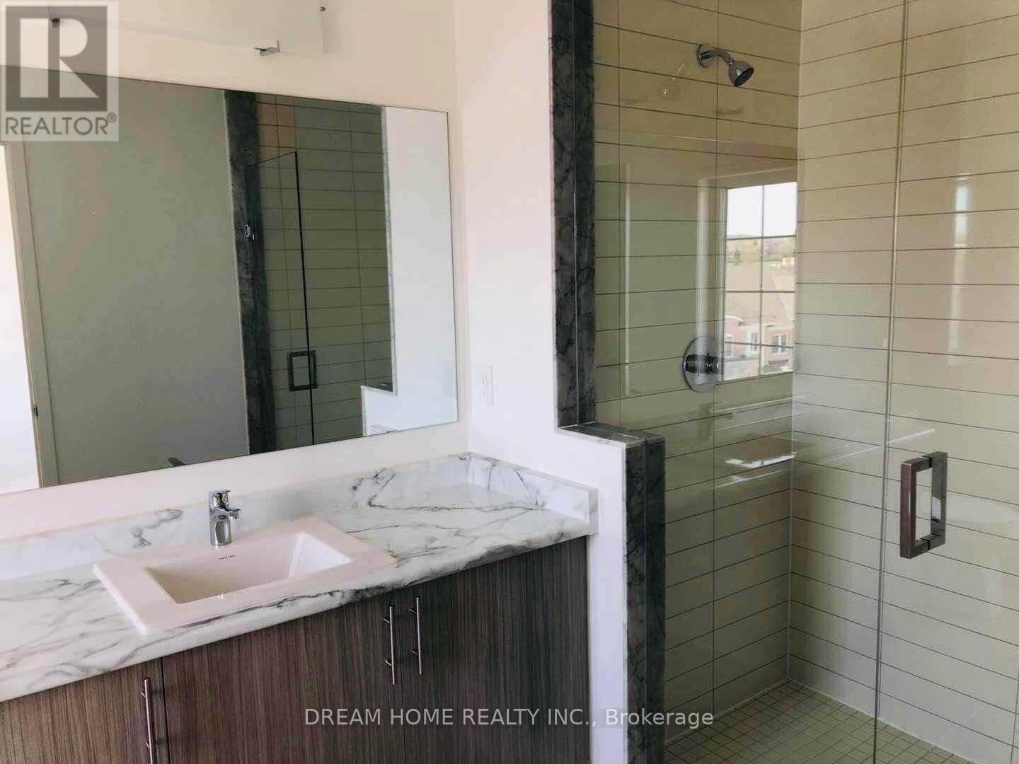 7 Heswall Lane, Newmarket, Ontario  L3Y 0E1 - Photo 12 - N12615160