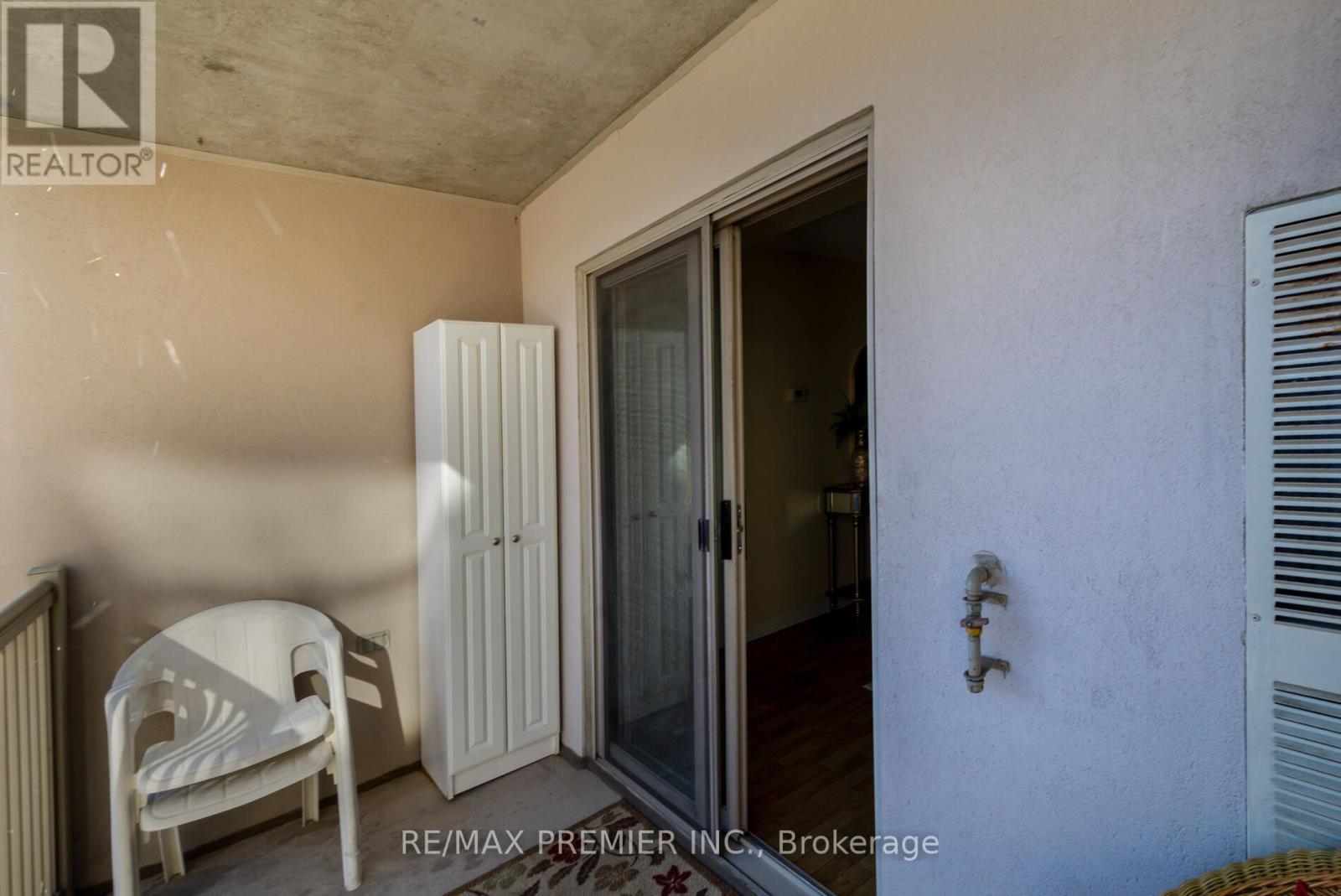 205 - 250 Pine Grove Road, Vaughan, Ontario  L4L 9M6 - Photo 23 - N12615216